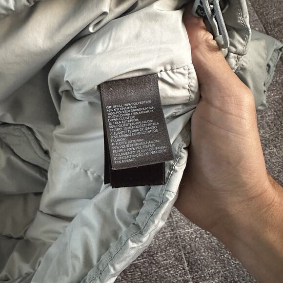 Womens The North Face Silver Gray 700 Down Nuptse Puffer Zip Up Vest Jacket Sz S - Picture 3 of 4